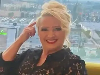 NaughtyObsessions cam model