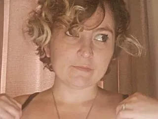 Nerdypink20 cam model