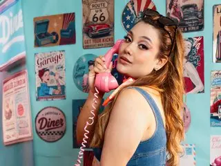 NinnaDumont cam model