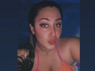 OceanBlueLola — live cam