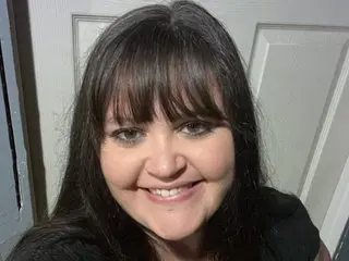 Oklahoma_horny_wife cam model
