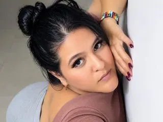 OlivaFoxx19 — Streamate cam model