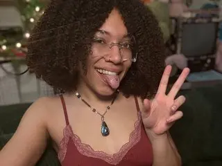 OllyTheGreat — live cam
