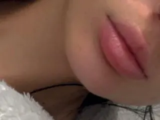 PandoraRosaX — Streamate cam model