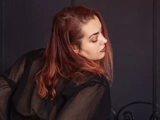 PeachyButt — live cam
