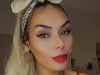 Pink_Sativa — live cam