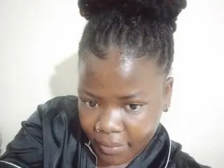 Prettynakitta — live cam