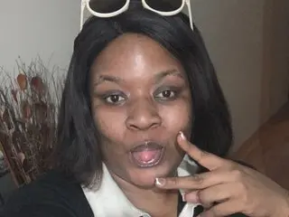 Queebooty cam model