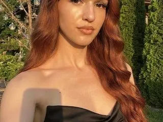 QueenDiiia69 cam model