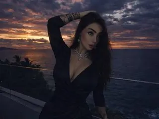RebeccaDreams cam model