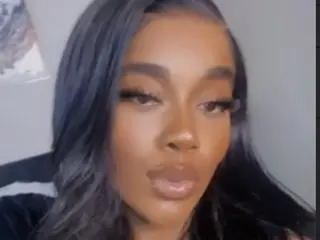 Rhianna_Ridge cam model