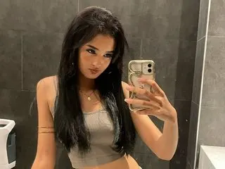 RoxaneTall cam model