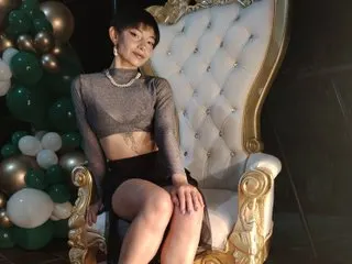 Roxanne131 cam model
