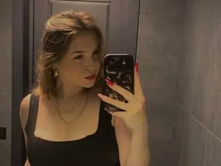 RubyMoonx — live cam