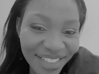 SEDUCTIVEMELANIN — live cam