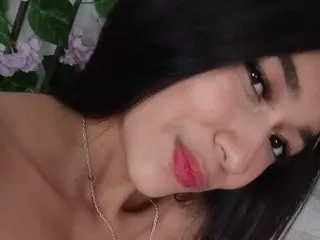 SaritaMoon cam model