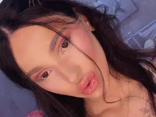 SaschaBloom cam model