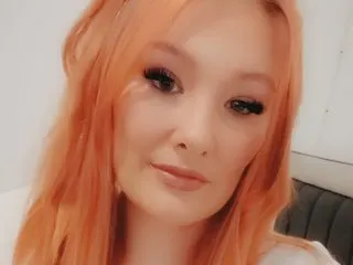 Sassybrattx cam model