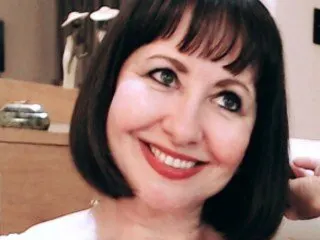 SaucyMilfSophia cam model