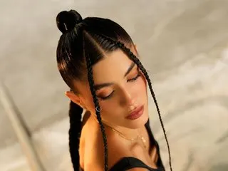 SelenaMartinez cam model