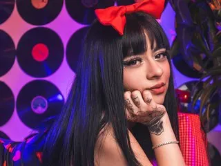 Selene_bennett cam model