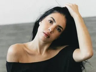 SerenaWoods cam model