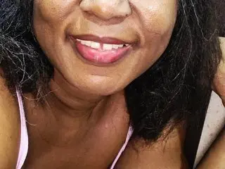SexyAssLucy cam model