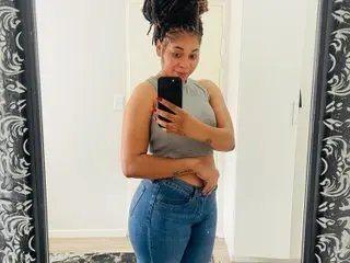 SexyPinky cam model