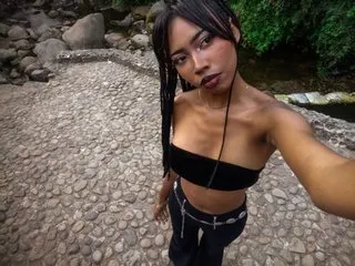 SofiaKors cam model