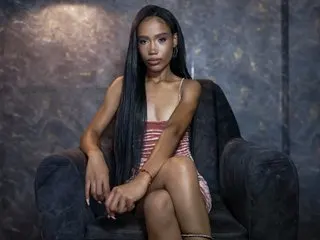 SofiaValmont — Streamate cam model
