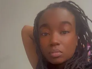 Soft_Peach26 — Streamate cam model
