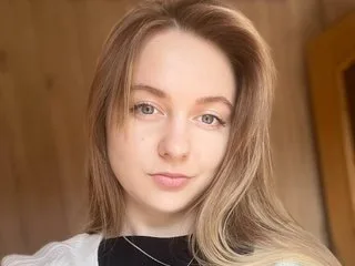 SolarVivian — live cam