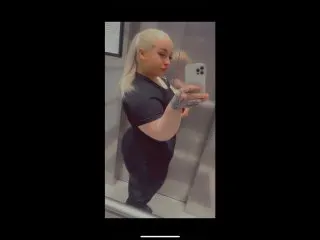 Soph96_X — Streamate cam model