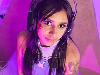 Ssara_More cam model