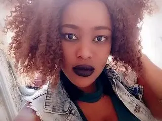 Submissivebitchxxx cam model