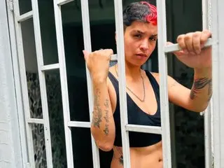 SweetSubmissive_Rs cam model