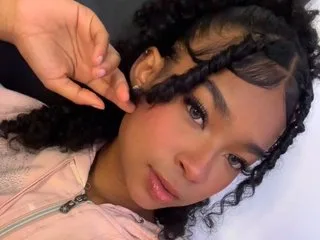 Sweetemaddy — live cam