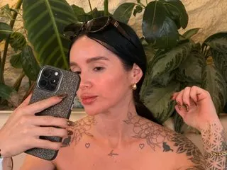 Sweetssinn cam model