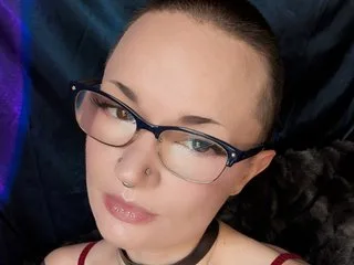 SylvieSabel — live cam