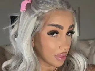 TanyaMonroe cam model