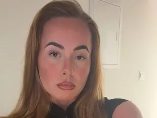 Tattedgirly cam model