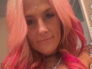 TattooBarbieXXX cam model