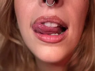 TattooedTeaseXXX