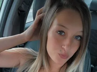 TeaserPleaser69 — Streamate cam model