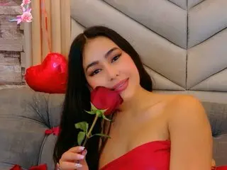 ThaliaGlow cam model