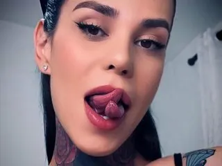 Theinkedgirl cam model