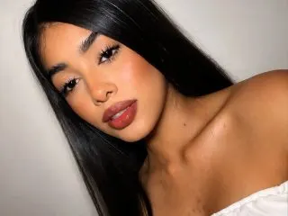 Tifannywilson27 cam model