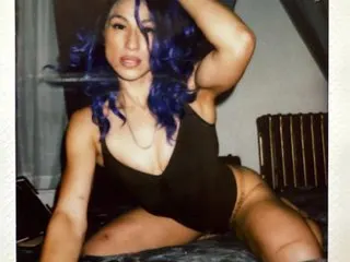 TrinitiSyxx cam model