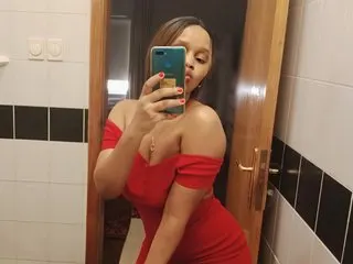 Undeniably_sexi33 cam model