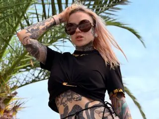 UrAlexis cam model